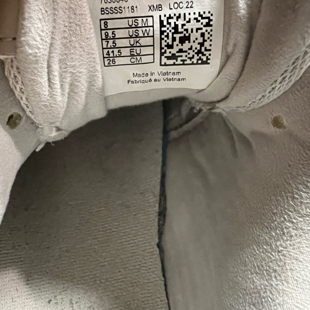 New Balance Women's Sneakers - White and Gray - Picture 6 of 6